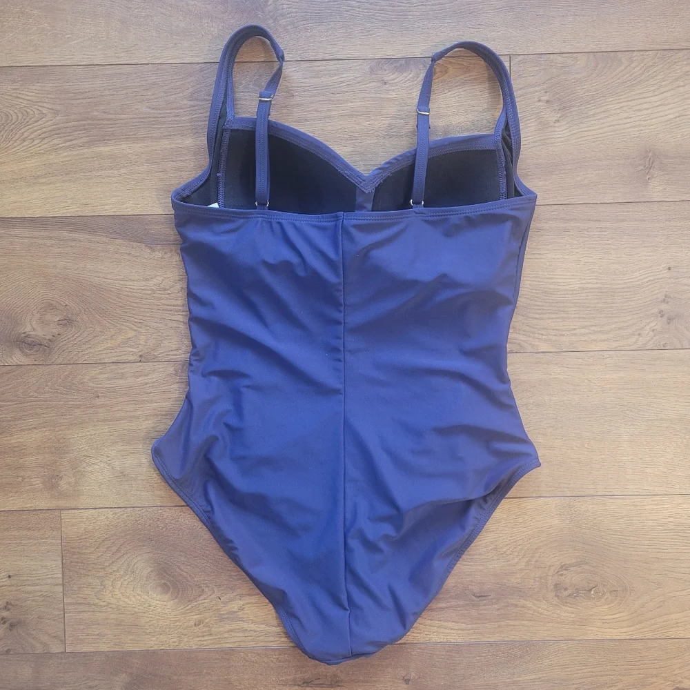 Liz Claiborne One Piece Navy Tummy Flattering Swimsuit. Size 10